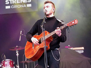 Festival Strenes 2019. Concert d'Aliena a la pla&ccedil;a Catalunya