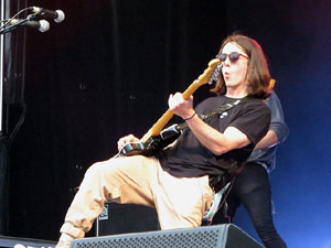Festival Strenes 2019. Concert d'Aliena a la pla&ccedil;a Catalunya