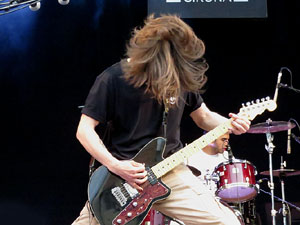 Festival Strenes 2019. Concert d'Aliena a la pla&ccedil;a Catalunya