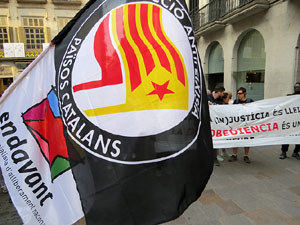 Concentraci&oacute; a la pla&ccedil;a del Vi per la independ&egrave;ncia i la llibertat dels presos pol&iacute;tics