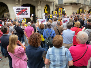 Concentraci&oacute; a la pla&ccedil;a del Vi per la independ&egrave;ncia i la llibertat dels presos pol&iacute;tics