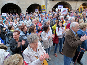 Concentraci&oacute; a la pla&ccedil;a del Vi per la independ&egrave;ncia i la llibertat dels presos pol&iacute;tics