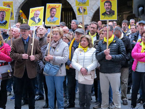 Concentraci&oacute; a la pla&ccedil;a del Vi per la independ&egrave;ncia i la llibertat dels presos pol&iacute;tics