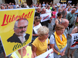 Concentraci&oacute; a la pla&ccedil;a del Vi per la independ&egrave;ncia i la llibertat dels presos pol&iacute;tics