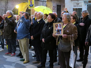 Concentraci&oacute; a la pla&ccedil;a del Vi per la independ&egrave;ncia i la llibertat dels presos pol&iacute;tics