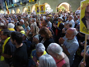 Concentració a la plaça del Vi per la independència i la llibertat dels presos polítics