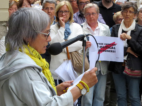 Concentraci&oacute; per la llibertat dels presos pol&iacute;tics a la pla&ccedil;a del Vi