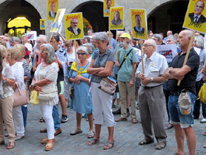 Concentraci&oacute; a la pla&ccedil;a del Vi per la independ&egrave;ncia i la llibertat dels presos pol&iacute;tics