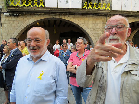 Concentraci&oacute; per la llibertat dels presos pol&iacute;tics a la pla&ccedil;a del Vi