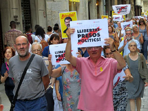 Concentraci&oacute; a la pla&ccedil;a del Vi per la independ&egrave;ncia i la llibertat dels presos pol&iacute;tics