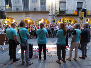 Concentraci&oacute; a la pla&ccedil;a del Vi per la independ&egrave;ncia i la llibertat dels presos pol&iacute;tics