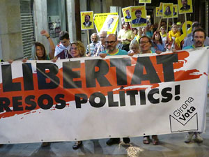 Concentraci&oacute; a la pla&ccedil;a del Vi per la independ&egrave;ncia i la llibertat dels presos pol&iacute;tics