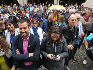 Diada Nacional 2019. Concentraci&oacute; a la pla&ccedil;a del Vi, lectura del manifest i cant de Els Segadors
