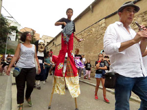 Festa Major de Sant Daniel 2019 - Cercavila des del mirador de Montorr&oacute; al Monestir de Sant Daniel