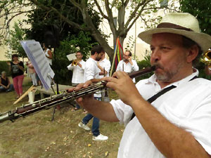 Festa Major de Sant Daniel 2019 - Cercavila des del mirador de Montorr&oacute; al Monestir de Sant Daniel