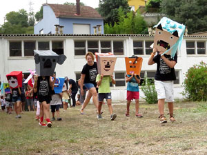 Festa Major de Sant Daniel 2019 - Cercavila des del mirador de Montorr&oacute; al Monestir de Sant Daniel