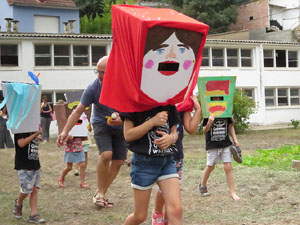 Festa Major de Sant Daniel 2019 - Cercavila des del mirador de Montorr&oacute; al Monestir de Sant Daniel