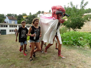 Festa Major de Sant Daniel 2019 - Cercavila des del mirador de Montorr&oacute; al Monestir de Sant Daniel