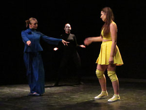 Festivals de Girona. FITAG 2019 - '8 wires or 1 reason of love'. Espectacle interpretat per la companyia 'Student Dance and Plastic Theatre Oler' de Moscou