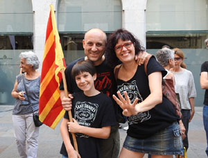 Arribada de la Flama del Canig&oacute; 2019 a la pla&ccedil;a del Vi
