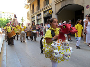 Cercavila de la Flama del Canig&oacute; 2019 fins la pla&ccedil;a del Vi