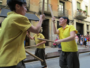 Cercavila de la Flama del Canig&oacute; 2019 fins la pla&ccedil;a del Vi