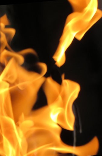 El foc, a la pla&ccedil;a del Vi de Girona