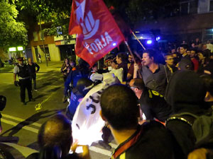Manifestaci&oacute; per la llibertat dels nou CRD's detinguts a Sabadell i altres poblacions