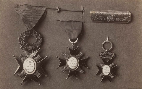Medalles i condecoracions dels Setges de Girona. 1867-1890