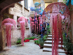 Temps de Flors 2019. Instal·lació 'Profundum Maris / Mar profund' a la Casa Sambola - Pla Dalmau