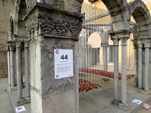 Temps de Flors 2019. Instal·lació floral a la terrassa i l'assecador del Museu d'Història