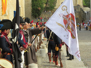 XII Festa Reviu els Setges Napole&ograve;nics de Girona. Presentaci&oacute; a la pla&ccedil;a de Sant Dom&egrave;nec