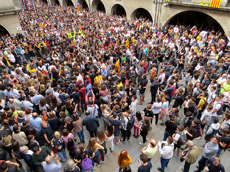 Concentraci&oacute; de rebuig de la sent&egrave;ncia a la pla&ccedil;a del Vi