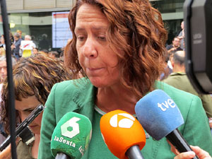 Concentraci&oacute; de rebuig de la sent&egrave;ncia davant la seu de la Generalitat a Girona