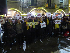 Concentraci&oacute; a la pla&ccedil;a del Vi per la independ&egrave;ncia i la llibertat dels presos pol&iacute;tics