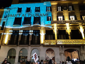 Concentraci&oacute; a la pla&ccedil;a del Vi per la independ&egrave;ncia i la llibertat dels presos pol&iacute;tics