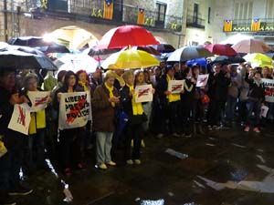 Concentraci&oacute; a la pla&ccedil;a del Vi per la independ&egrave;ncia i la llibertat dels presos pol&iacute;tics