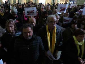 Concentraci&oacute; a la pla&ccedil;a del Vi per la independ&egrave;ncia i la llibertat dels presos pol&iacute;tics