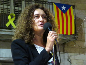 Concentraci&oacute; a la pla&ccedil;a del Vi per la independ&egrave;ncia i la llibertat dels presos pol&iacute;tics