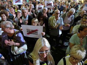 Concentraci&oacute; a la pla&ccedil;a del Vi per la independ&egrave;ncia i la llibertat dels presos pol&iacute;tics
