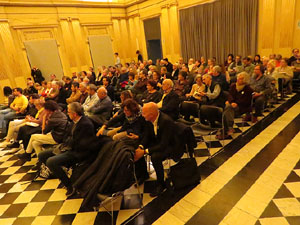 Concentraci&oacute; a la pla&ccedil;a del Vi per la independ&egrave;ncia i la llibertat dels presos pol&iacute;tics