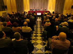 Concentraci&oacute; a la pla&ccedil;a del Vi per la independ&egrave;ncia i la llibertat dels presos pol&iacute;tics