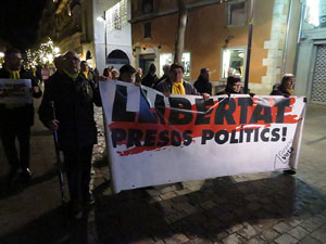Concentració a la plaça del Vi per la independència i la llibertat dels presos polítics