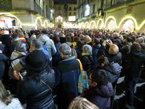 Concentraci&oacute; de protesta contra les resolucions de la Junta Electoral Central que inhabiliten el President Quim Torra
