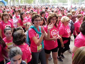 Cursa de la Dona 2019. Concentraci&oacute; i sortida del Parc de la Devesa, cursa pels carrers de Girona i arribada a la Copa