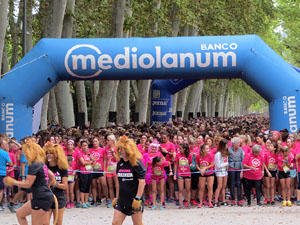Cursa de la Dona 2019. Concentraci&oacute; i sortida del Parc de la Devesa, cursa pels carrers de Girona i arribada a la Copa