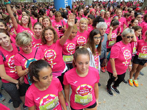 Cursa de la Dona 2019. Concentraci&oacute; i sortida del Parc de la Devesa, cursa pels carrers de Girona i arribada a la Copa
