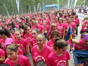 Cursa de la Dona 2019. Concentraci&oacute; i sortida del Parc de la Devesa, cursa pels carrers de Girona i arribada a la Copa