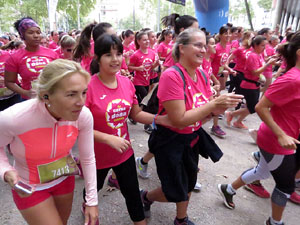 Cursa de la Dona 2019. Concentraci&oacute; i sortida del Parc de la Devesa, cursa pels carrers de Girona i arribada a la Copa
