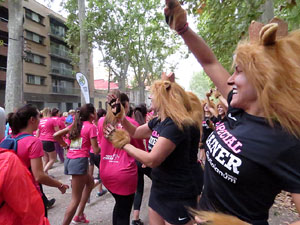 Cursa de la Dona 2019. Concentraci&oacute; i sortida del Parc de la Devesa, cursa pels carrers de Girona i arribada a la Copa